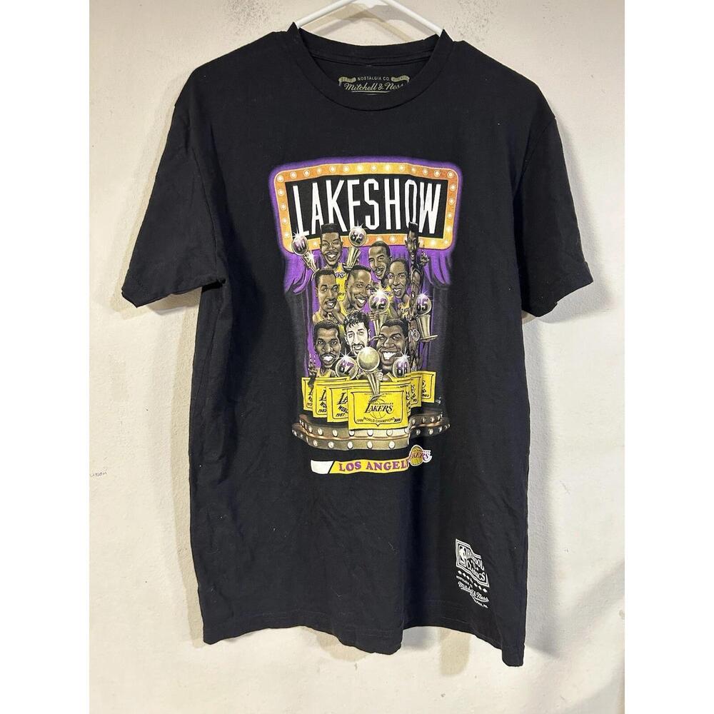 Mitchell Ness Los Angeles Lakers Mens L Tee Caricature Lake Show Shirt Nba